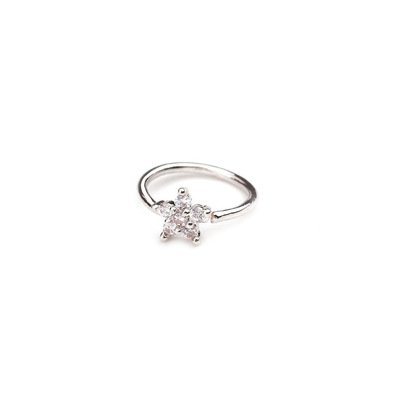 Piercing de nez, bijou de corps, anneau, petite fleur, hélix