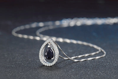 Collier pour femme en argent sterling 925 avec pendentif saphir
